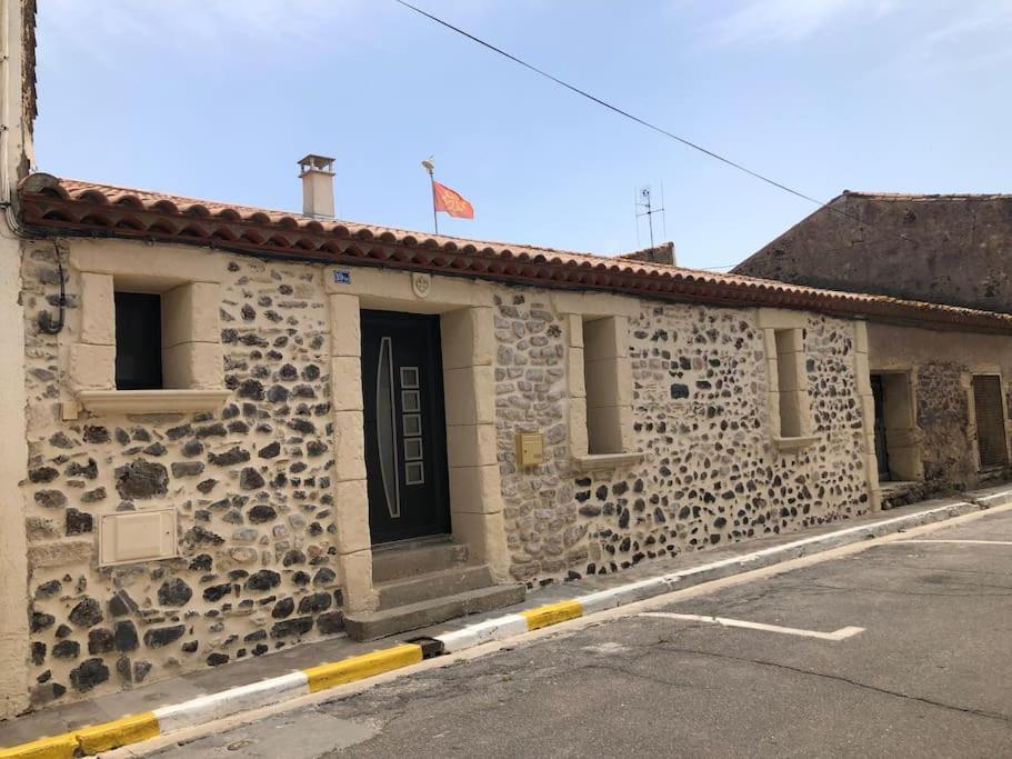 Maison De Village Avec Patio Bessan Esterno foto